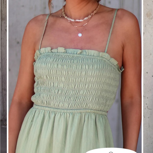 Vici Smocked Maxi Dress - Picture 3 of 3